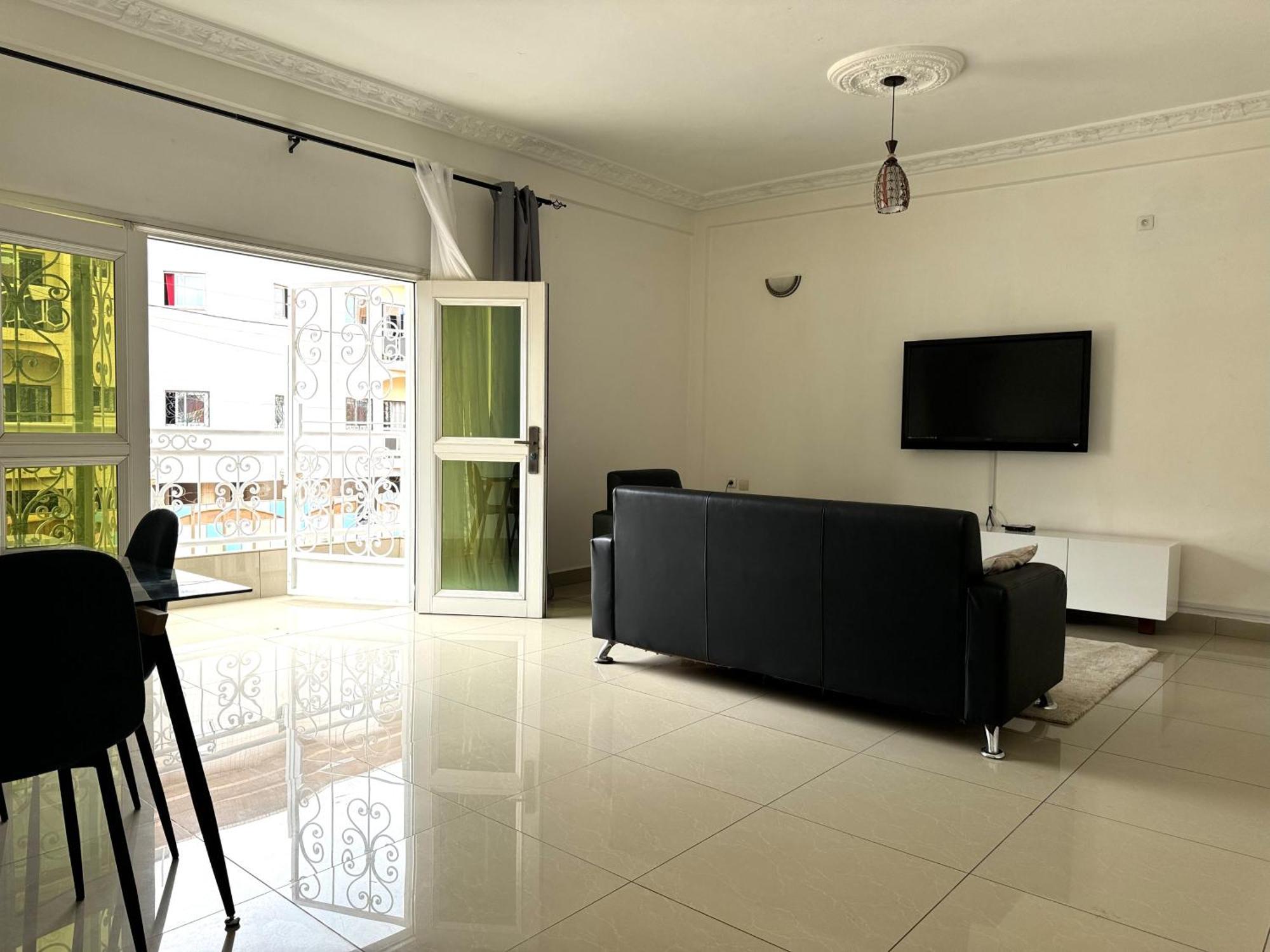 Appartements Modernes, Wifi, Tv - Yaounde, Omnisports Dış mekan fotoğraf