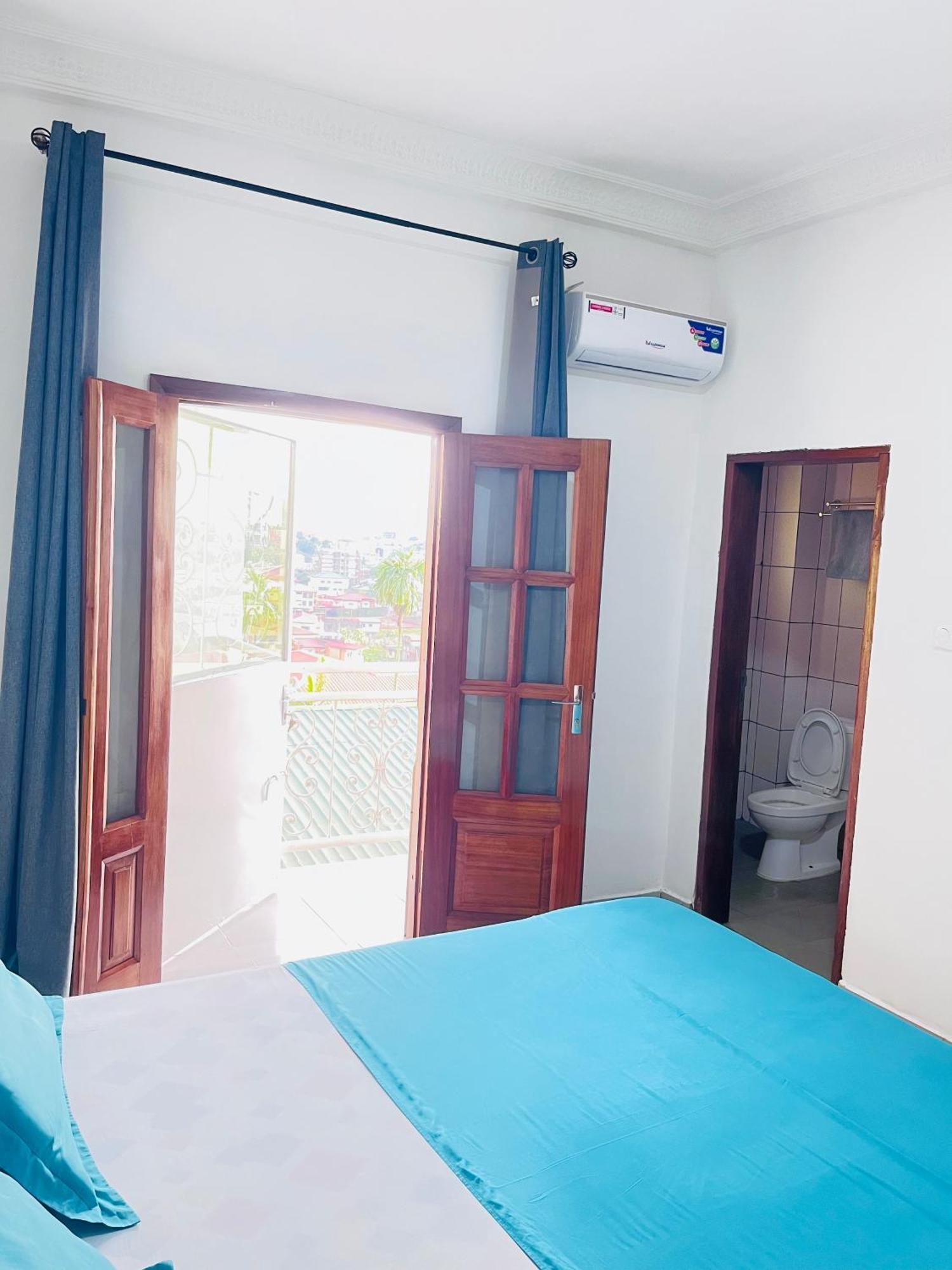 Appartements Modernes, Wifi, Tv - Yaounde, Omnisports Dış mekan fotoğraf