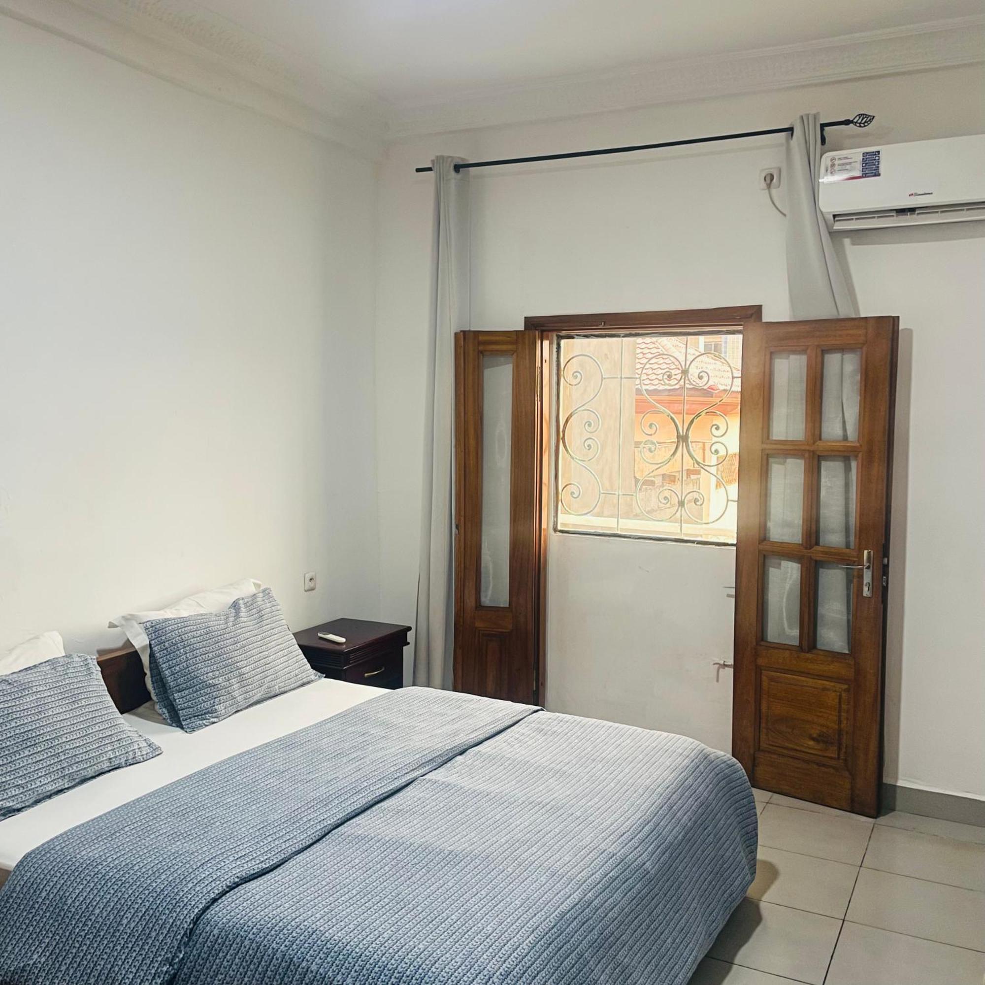 Appartements Modernes, Wifi, Tv - Yaounde, Omnisports Dış mekan fotoğraf